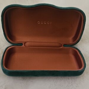 Gucci Green Velvet Sunglass Case with Brown Interior Lining